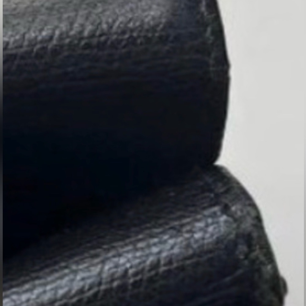 Authentic Black Chanel wallet in excellent condition! - Picture 13 of 14